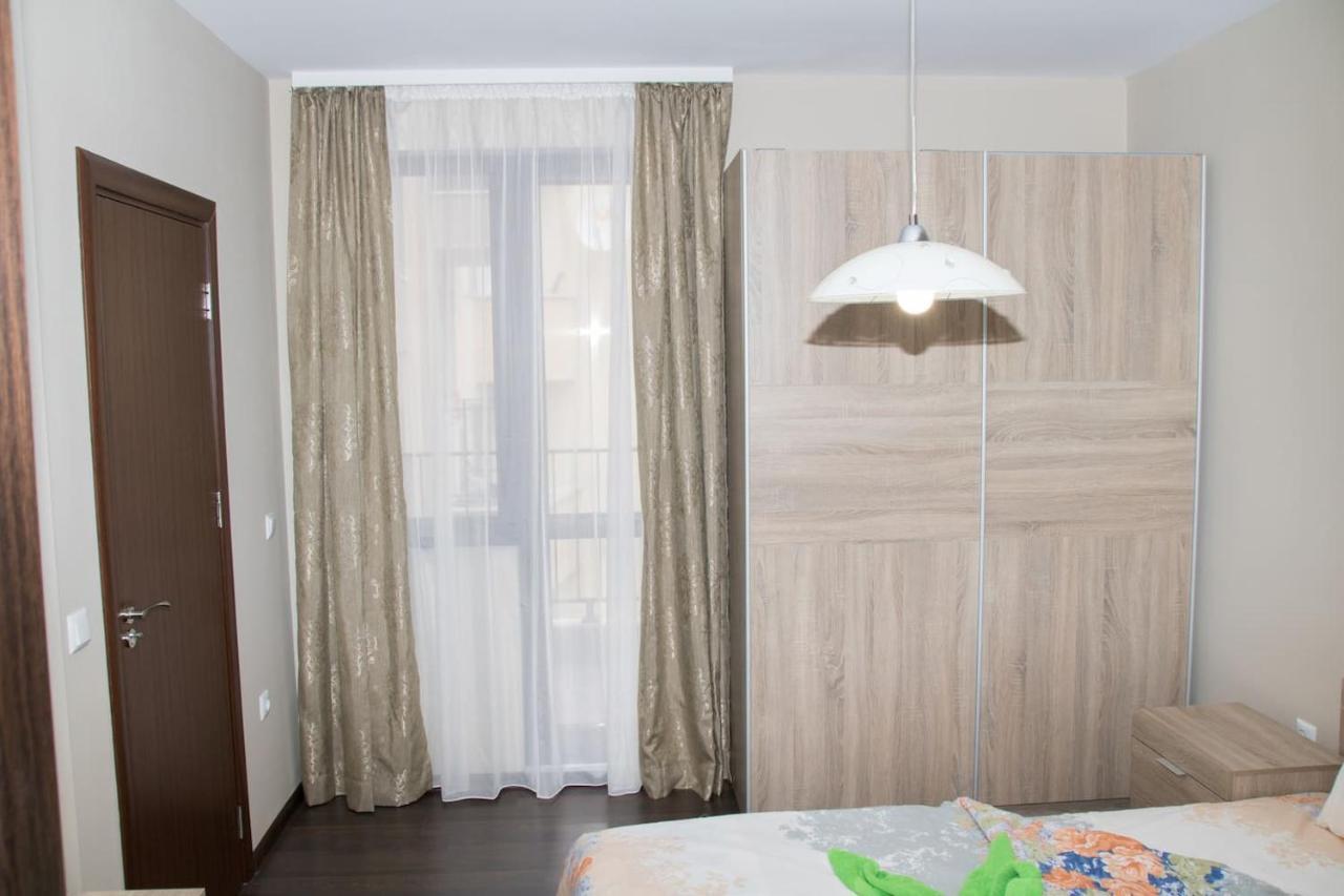 Sunshine Apartment Varna Exteriör bild